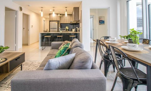 ZEN CENTRAL CBD - Affordable 3-Bdrm Apt In The Heart Of Darwin City - Sunshine Coast Tourism 2