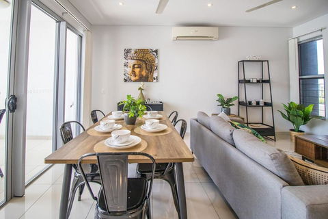 ZEN CENTRAL CBD - Affordable 3-Bdrm Apt In The Heart Of Darwin City - Sunshine Coast Tourism 3