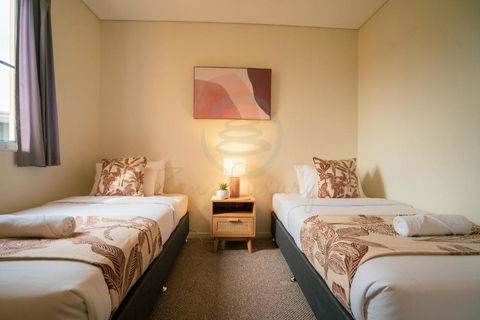 ZEN PARADISE - 2-BR Waterfront Ocean View Retreat - Sunshine Coast Tourism 3