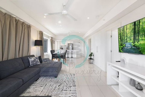 ZEN SUNSHINE - COZY 2-BR/2-BA OCEAN VIEW RETREAT - Holiday Sunshine Coast 2