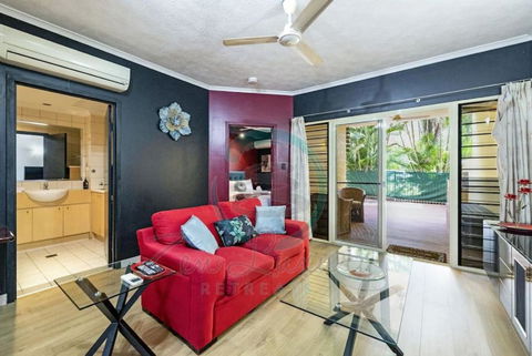 ZEN MARKETS - Boutique 1-BR Apt Near Parap Markets - Sunshine Coast Tourism 0