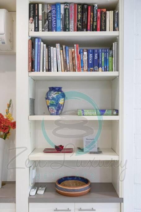 ZEN TREETOPS - Boutique 2-BR Apt W/ Private Pool - Sunshine Coast Tourism 1