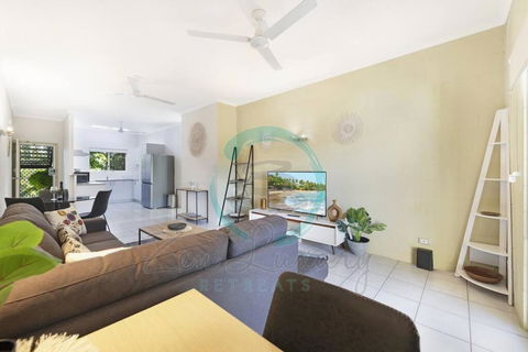 ZEN Westralia: 2-BR Cozy Inner-City Apt Near Shops - Sunshine Coast Tourism 1