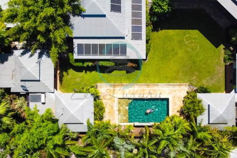 Zenhouse: 6-BR Balinese Tropical Oasis In Nightcliff Central - Sunshine Coast Tourism 0