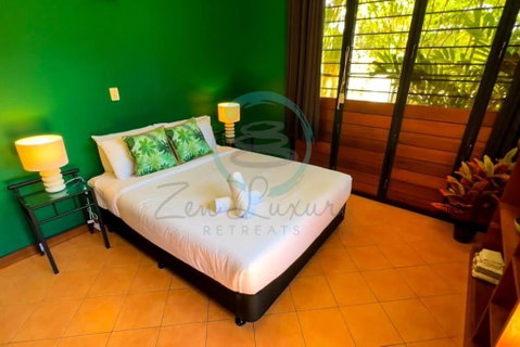 Zenhouse: 6-BR Balinese Tropical Oasis In Nightcliff Central - Sunshine Coast Tourism 1