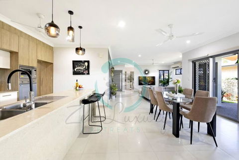 Zenhouse: Prestigous 4-BR Display Home In Muirhead - Sunshine Coast Tourism 0
