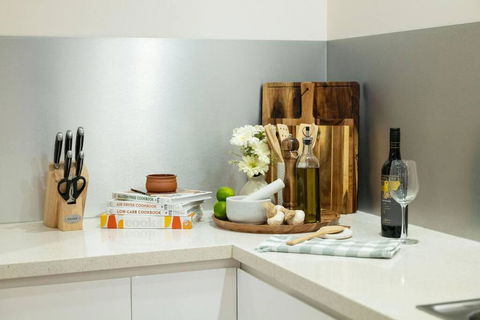 ZenLux Rosewood Luxury Family Escape - Pool - BBQ - Holiday Sunshine Coast 2