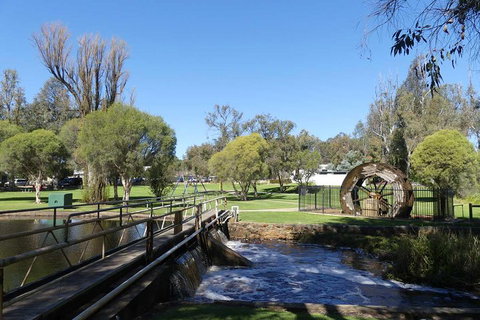 Private, Luxury Pinnacles Tour: Stargazing, Sand-boarding & Sightseeing - Holiday Sunshine Coast 2