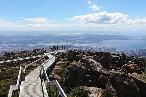 Kunanyi/Mt Wellington Tour & Hobart Hop-On Hop-Off Bus - Sunshine Coast Tourism 5