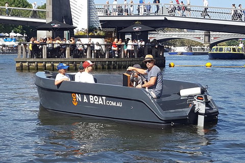 2-Hour Boat Rental In Melbourne - Holiday Sunshine Coast 3