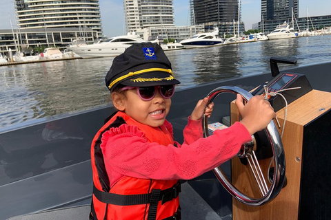 2-Hour Boat Rental In Melbourne - Holiday Sunshine Coast 4