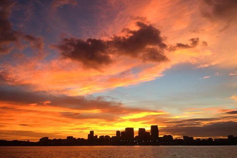 Tropical Light Sundowner Cruise With Drinks Included - Sunshine Coast Tourism 4