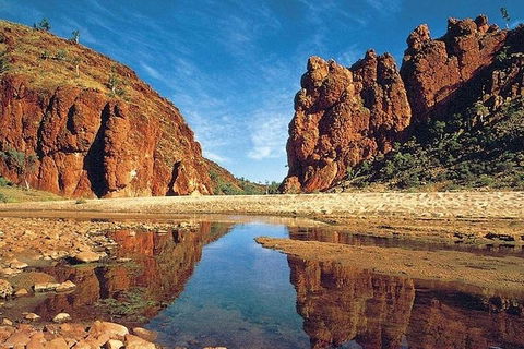 Alice Springs, Uluru Ayers Rock & Kings Canyon 8 Days Touring Package - Holiday Sunshine Coast 4