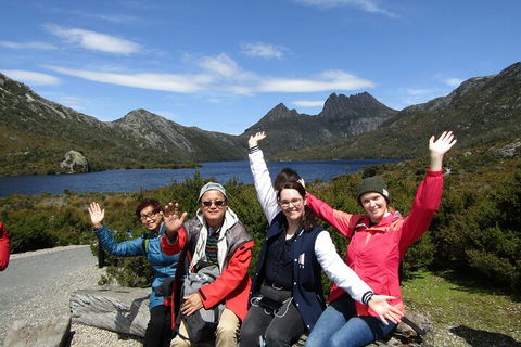 Cradle Mountain Active Day Trip From Launceston - Sunshine Coast Tourism 0