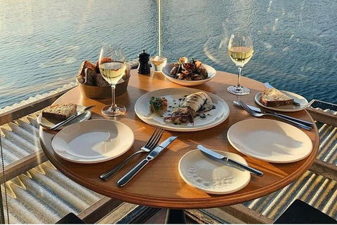 Sydney Private Tour And Sip And Sail Experience - Sunshine Coast Tourism 2