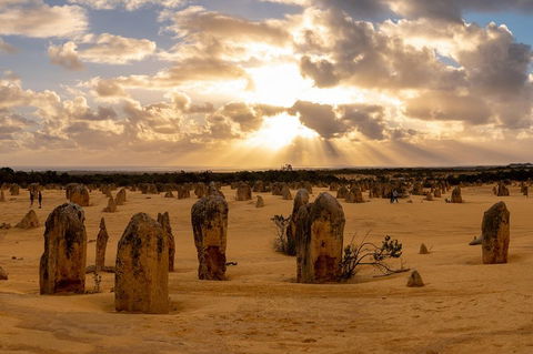 Pinnacle Desert Sunset And Night-time Stargazing Tour From Perth - Sunshine Coast Tourism 0