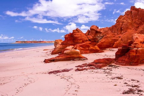 Cape Leveque, Sea Safari And Aboriginal Communities From Broome - Holiday Sunshine Coast 2