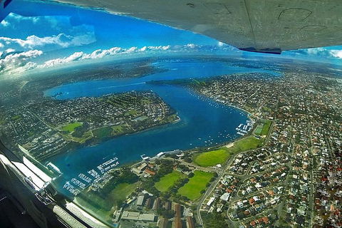 Perth Scenic Flight - City River And Beaches - Sunshine Coast Tourism 4