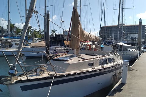 Townsville Small Group Sunset Sail Sailing Cruise Boat Tour Charter Hire - Sunshine Coast Tourism 1