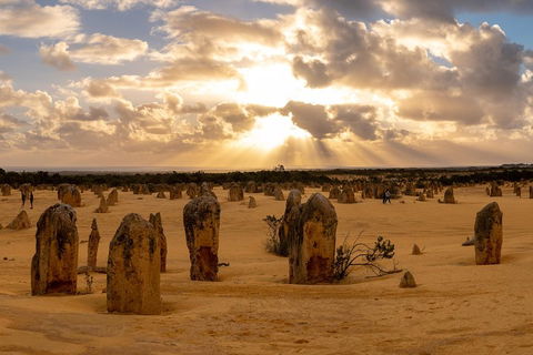 Half Day Pinnacles Sunset Tour - Sunshine Coast Tourism 0