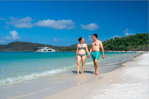 Whitehaven Beach Half-Day Cruises - Holiday Sunshine Coast 3