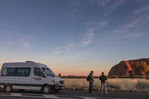 Highlights Of Uluru Including Sunrise And Breakfast - Sunshine Coast Tourism 2