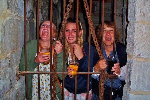 Sydney The Rocks Historical Pub Tour With Drinks And Dinner - Sunshine Coast Tourism 3