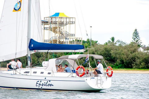 Gold Coast Sunset Cruise With Sparkling Wine & Nibbles Platter - Holiday Sunshine Coast 3