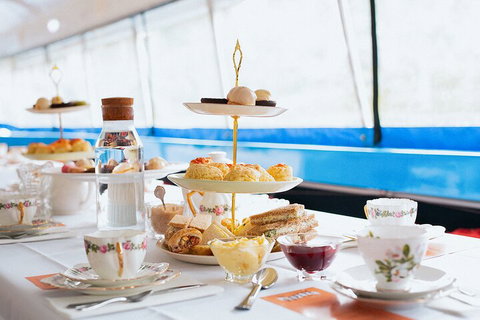 High Tea Cruise On Popeye - Holiday Sunshine Coast 2