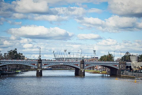 Highlights Of Melbourne Cruise - Sunshine Coast Tourism 1