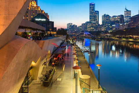 Melbourne By Night - Holiday Sunshine Coast 3