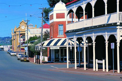 Wave Rock, York, Wildflowers, And Aboriginal Cultural Day Tour From Perth - Sunshine Coast Tourism 3