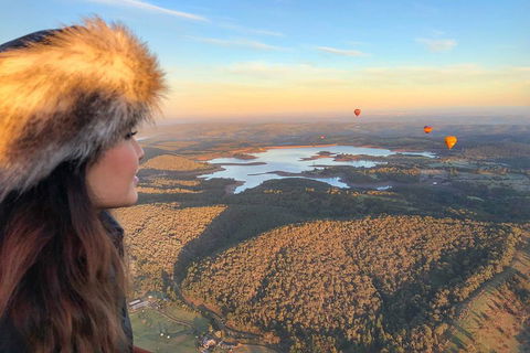 Yarra Valley Balloon Flight At Sunrise - Sunshine Coast Tourism 2