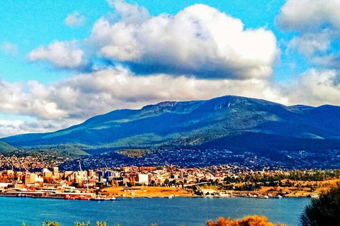 Hobart Half-Day Sightseeing Coach Tram Tour - Sunshine Coast Tourism 2