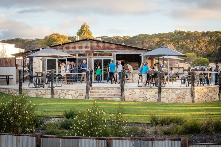  Sunshine Coast Tourism