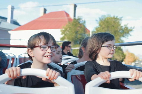 Hobart Hop-on Hop-off Bus Tour - Sunshine Coast Tourism 4