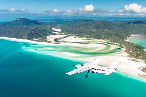 Scenic Flight - Great Barrier Reef, Heart Reef, Whitehaven Beach & Hill Inlet! - Sunshine Coast Tourism 5
