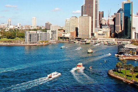 Explore The Culture Of Sydney Harbour On This Walking Audio Tour To Lavender Bay - Holiday Sunshine Coast 4