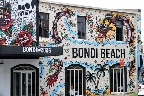 Bondi Beach And Beyond - Sunshine Coast Tourism 3