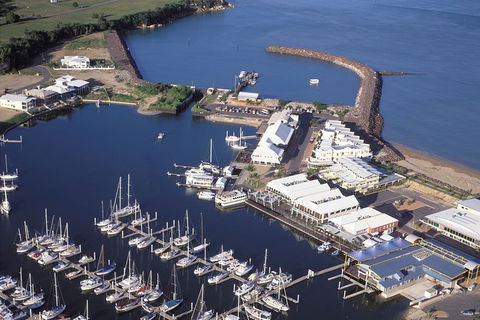 Darwin Shore Excursion: Hop-on Hop-off Bus Tour - Sunshine Coast Tourism 3